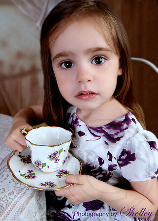 Mila in Wonderland